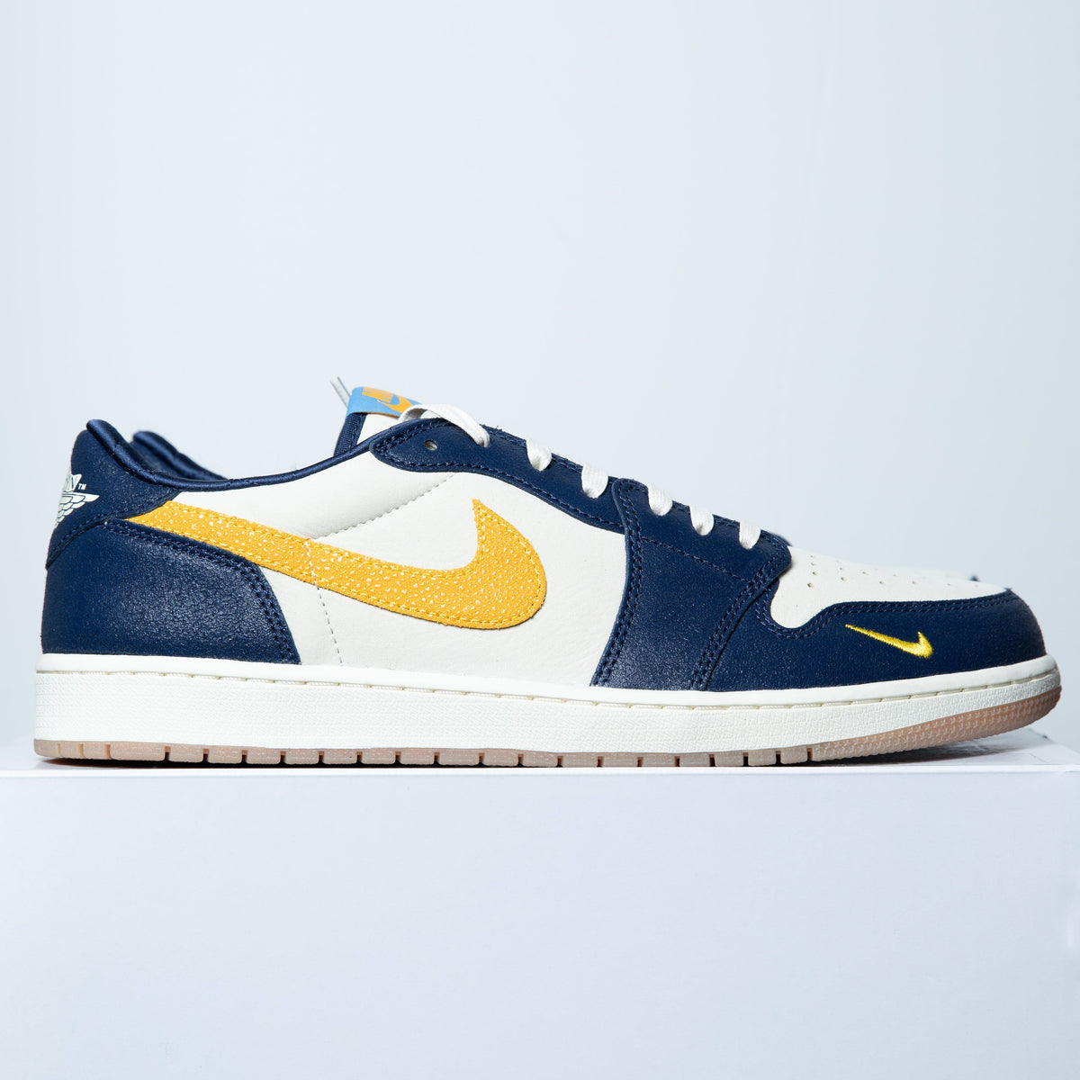 Jordan Marquette Pe Jordan Low Marquette PE – YankeeKicks Online