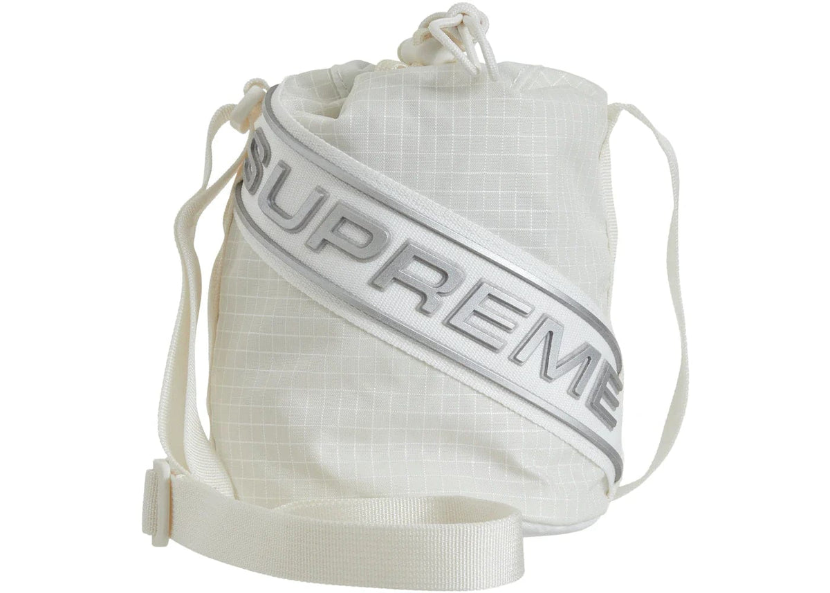 Supreme Small Cinch Pouch 23FW ☆新品未開封品 Supreme Small Cinch Pouch White – YankeeKicks Online