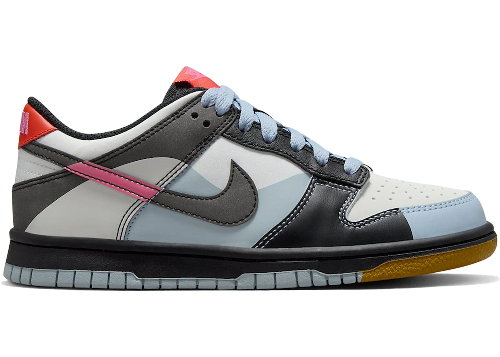 Nike dunk multicolor best sale