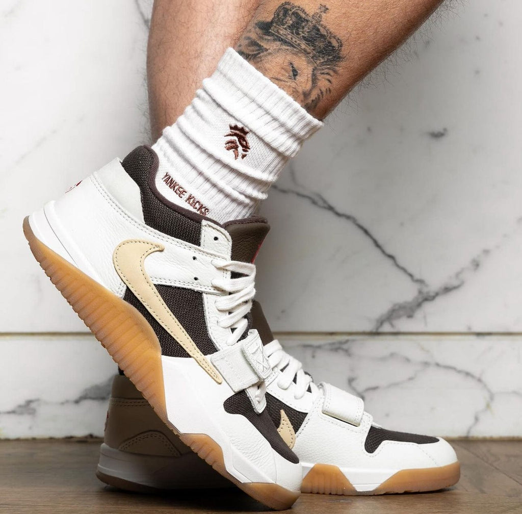 Jordan Retro Wahlburgers – YankeeKicks Online