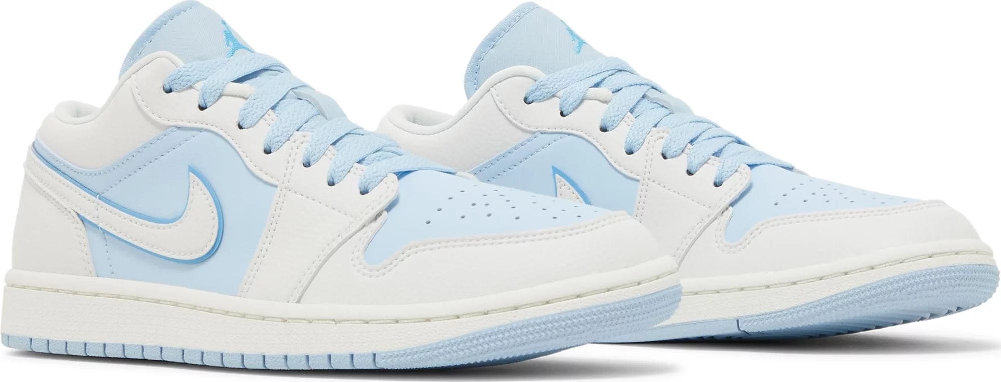 Jordan 1 Low SE Reverse Ice Blue (W) – YankeeKicks Online