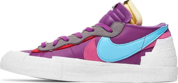 Sacai x nike blazer release deals