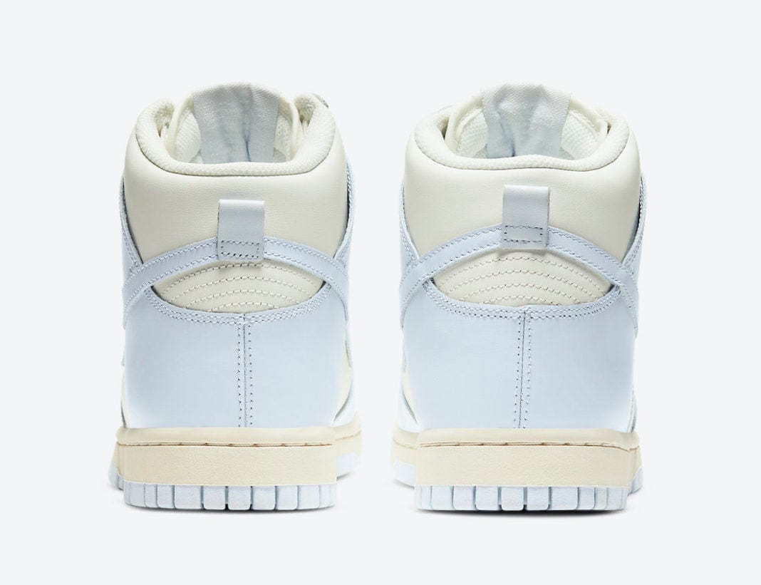 Dunk High Football Grey (W) – YankeeKicks Online - Main Image