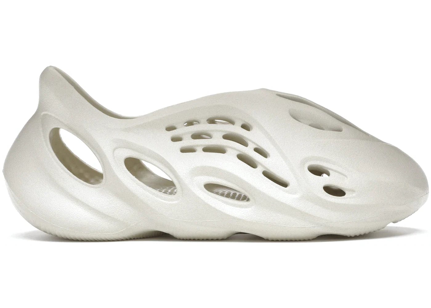 adidas Yeezy Foam RNNR Sand – YankeeKicks Online adidas Yeezy Foam RNNR Sand – YankeeKicks Online